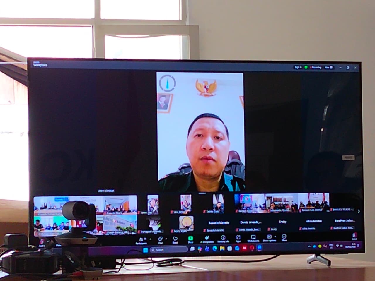 Meeting Zoom Evaluasi Kinerja dan Kehadiran Bawaslu Se-Provinsi Sulawesi Utara